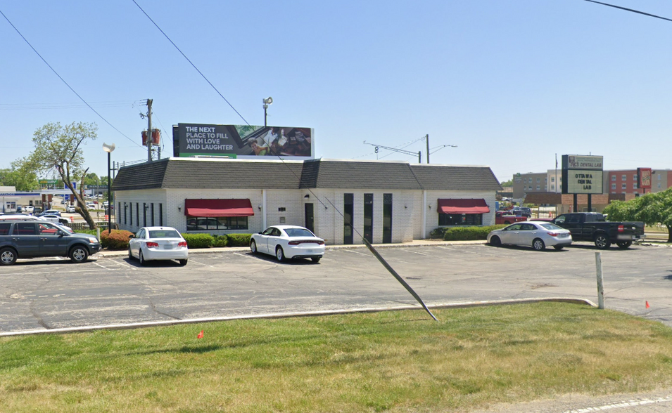 119 W Ireland Rd, South Bend, IN for sale - Building Photo - Image 1 of 7