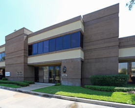 9774 Whithorn Dr, Houston, TX for rent Building Photo- Image 1 of 7