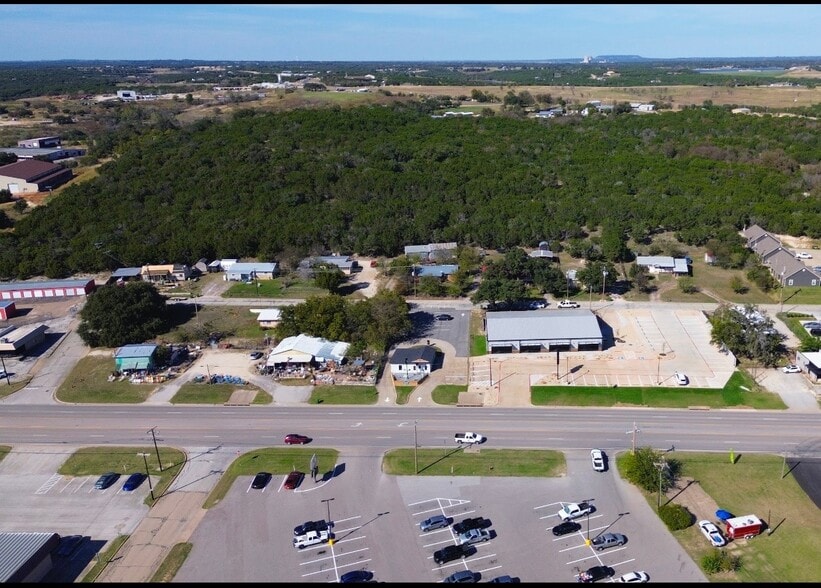 608 SW Big Bend Trl, Glen Rose, TX for sale - Building Photo - Image 3 of 16