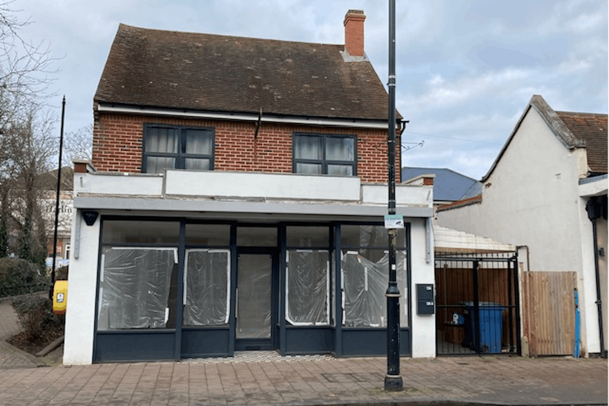 234 Fleet Rd, Fleet for sale - Building Photo - Image 1 of 1