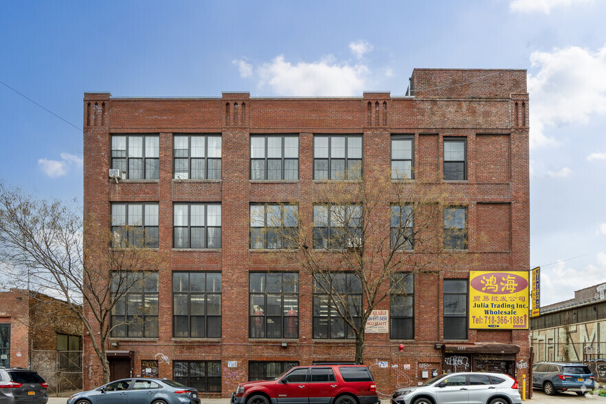 1182 Flushing Ave, Brooklyn, NY for sale - Primary Photo - Image 1 of 6