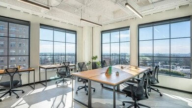 309 E Paces Ferry Rd NE, Atlanta, GA to rent Interior Photo- Image 2 of 14