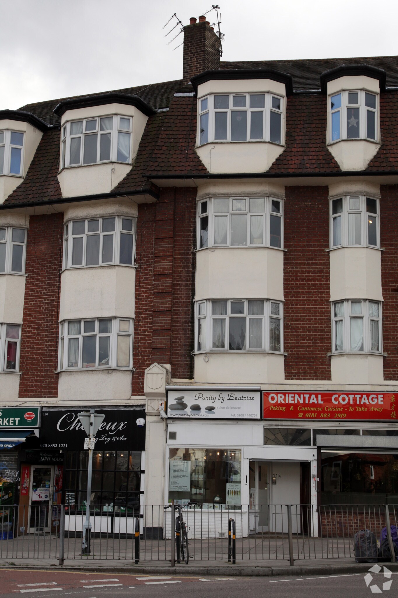 118A Alexandra Park Rd, London for sale Primary Photo- Image 1 of 1
