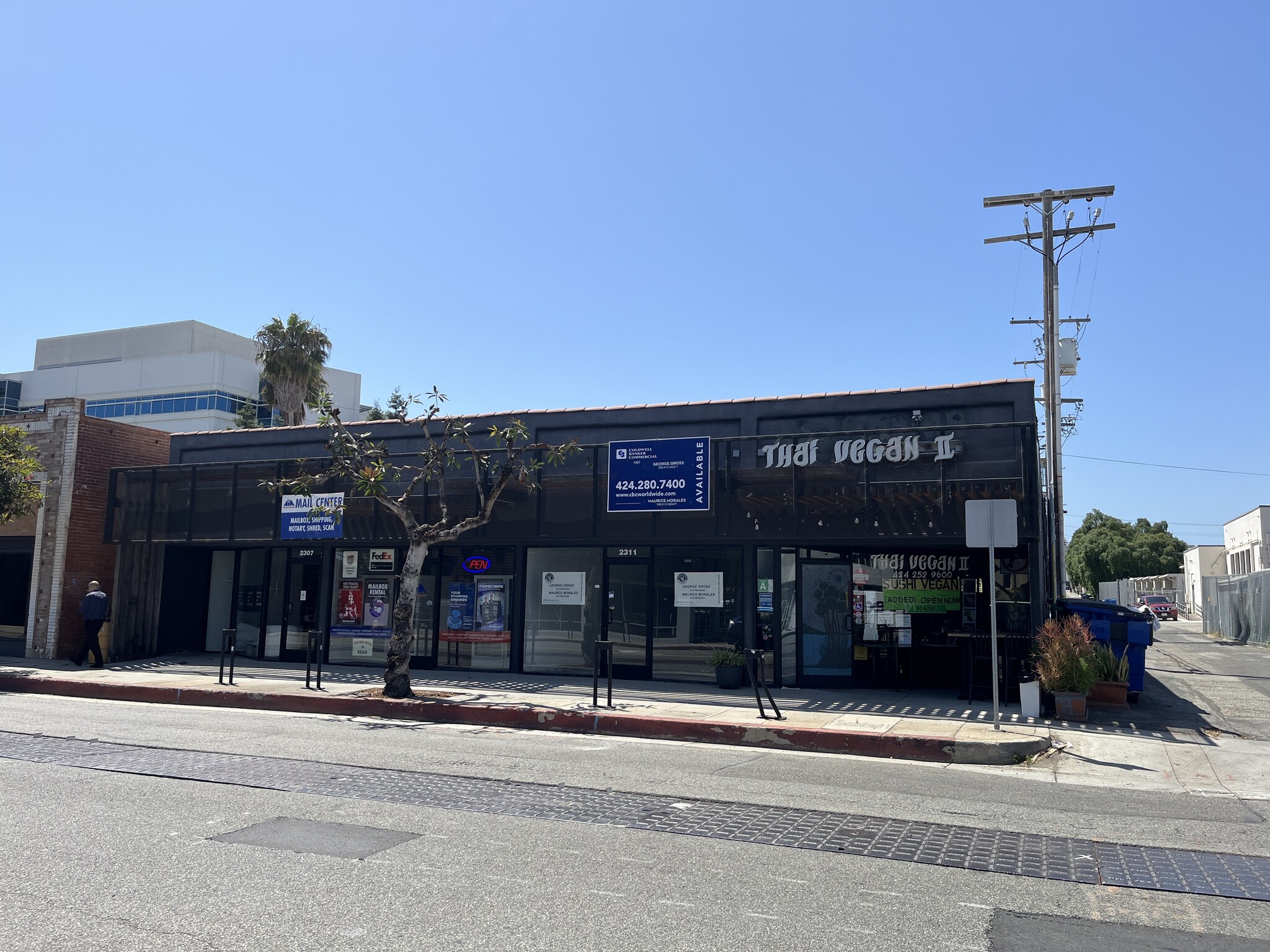 2307-2315 Santa Monica Blvd, Santa Monica, CA for rent Building Photo- Image 1 of 8