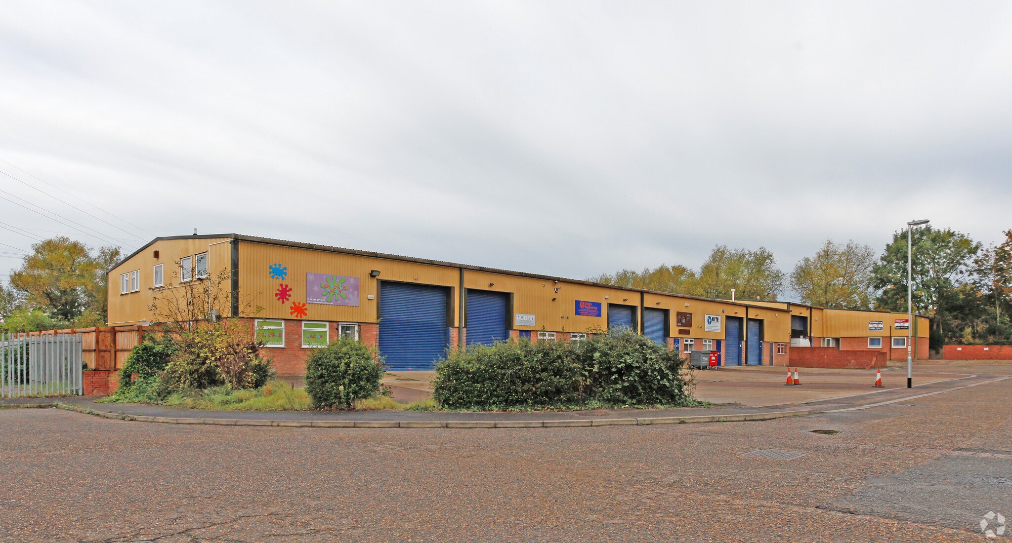 3-9 Foundry Way, Eaton Socon for sale Primary Photo- Image 1 of 1