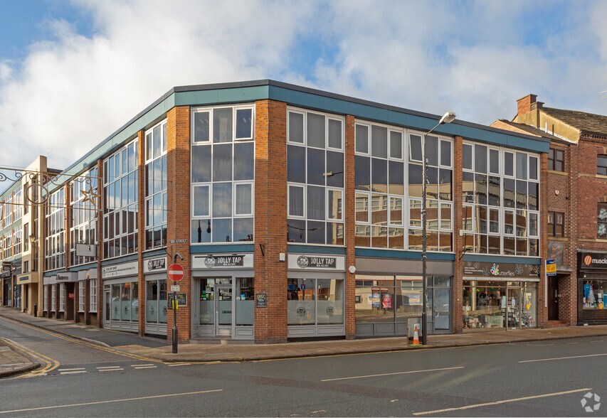 45 Northgate, Wakefield for sale - Primary Photo - Image 1 of 1