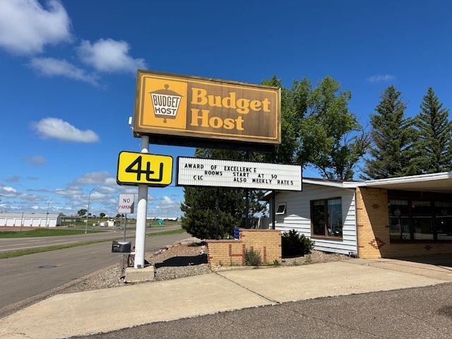 704 Highway 12 W, Bowman, ND for sale - Building Photo - Image 2 of 33