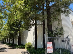 359 Hudson St, Healdsburg, CA for rent Building Photo- Image 1 of 6