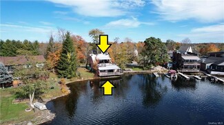 More details for 13 Horseshoe Lake Rd, Kauneonga Lake, NY - Retail for Sale