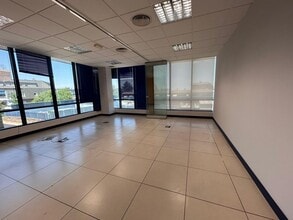 Avenida de los Reyes Católicos, 8, Majadahonda, Madrid to rent Interior Photo- Image 1 of 8