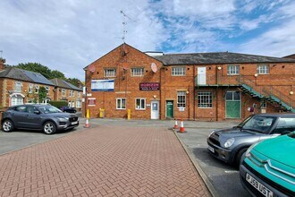 35-41 Essex Rd, Basingstoke for rent Building Photo- Image 2 of 2