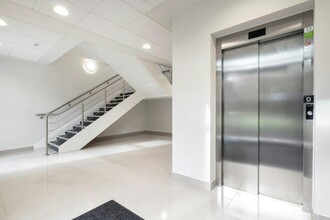 Crockfold Ln, Basingstoke to rent Interior Photo- Image 2 of 2