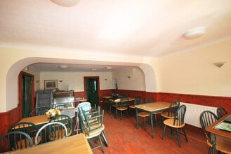 125 St. Clair St, Kirkcaldy for sale Interior Photo- Image 2 of 3