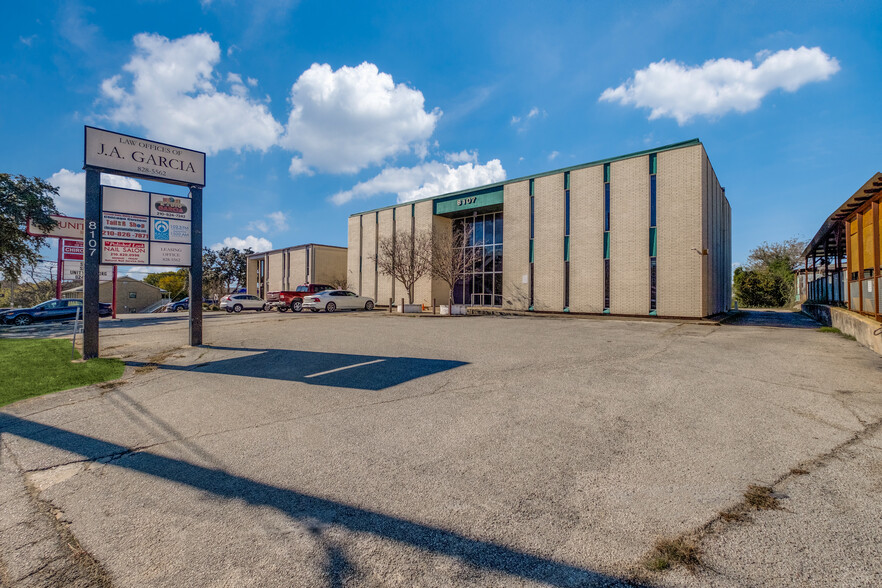 8107 Broadway St, San Antonio, TX for sale - Building Photo - Image 1 of 1