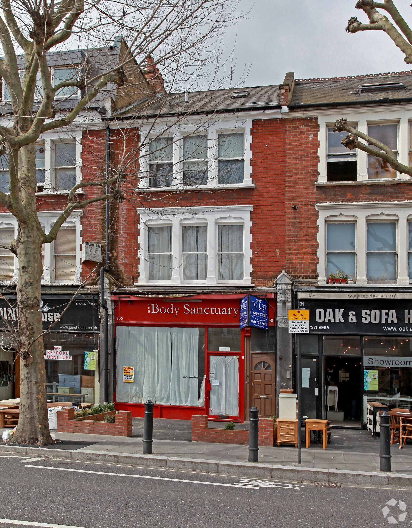 136-136A Wandsworth Bridge Rd, London for sale Primary Photo- Image 1 of 1
