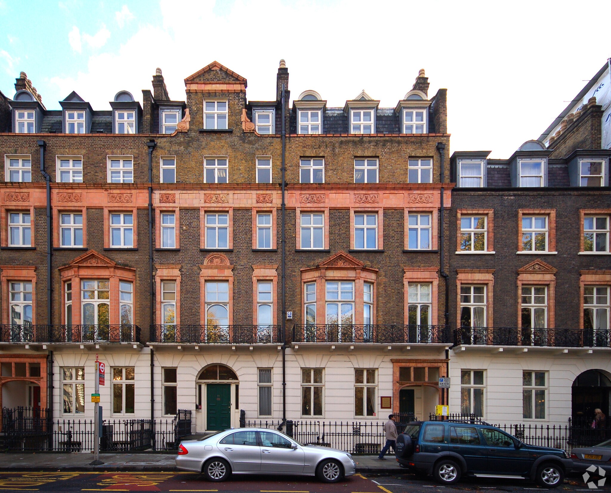 55-56 Russell Sq, London to rent Primary Photo- Image 1 of 4