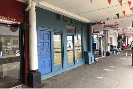 3 The Arcade, Cowes for sale - Primary Photo - Image 1 of 1