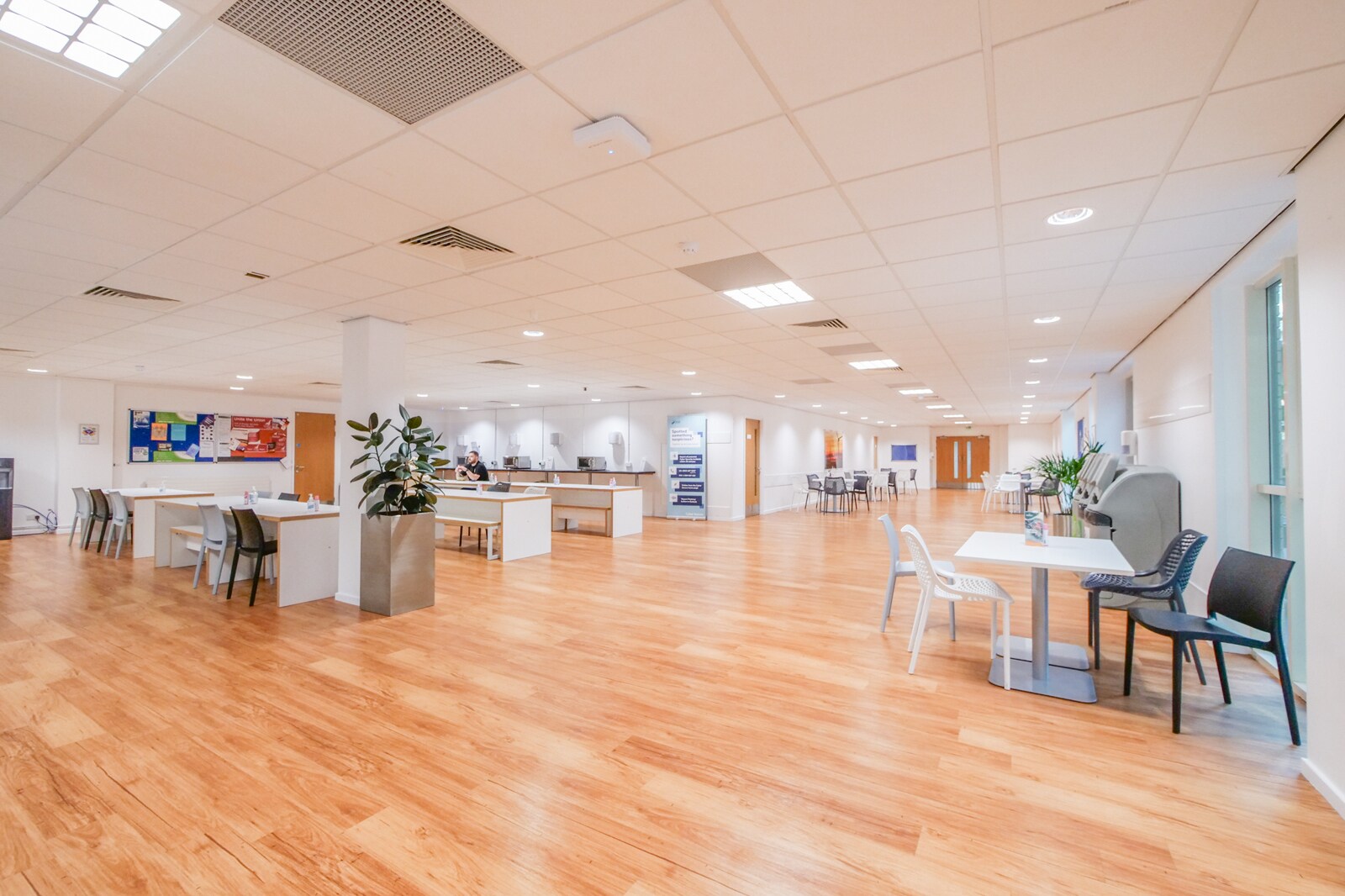 Penner Rd, Havant to rent Interior Photo- Image 1 of 8