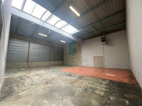 Light Industrial in Bezons to rent Interior Photo- Image 2 of 5