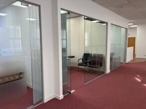 11-13 Currer St, Bradford to rent Interior Photo- Image 2 of 3