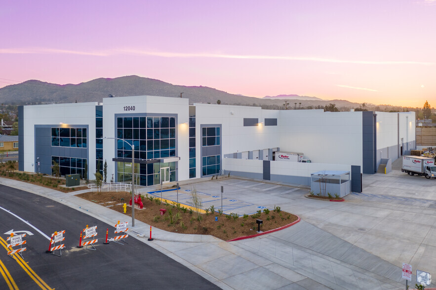 12040 Davis St, Moreno Valley, CA for sale - Primary Photo - Image 1 of 1