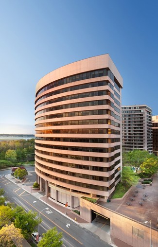 More details for 200 12th St S, Arlington, VA - Office for Rent