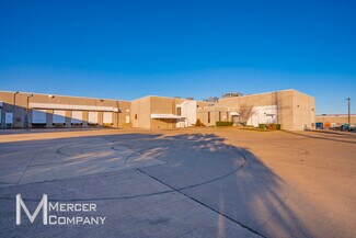 More details for 2641-2651 Santa Anna Ave, Dallas, TX - Industrial for Sale