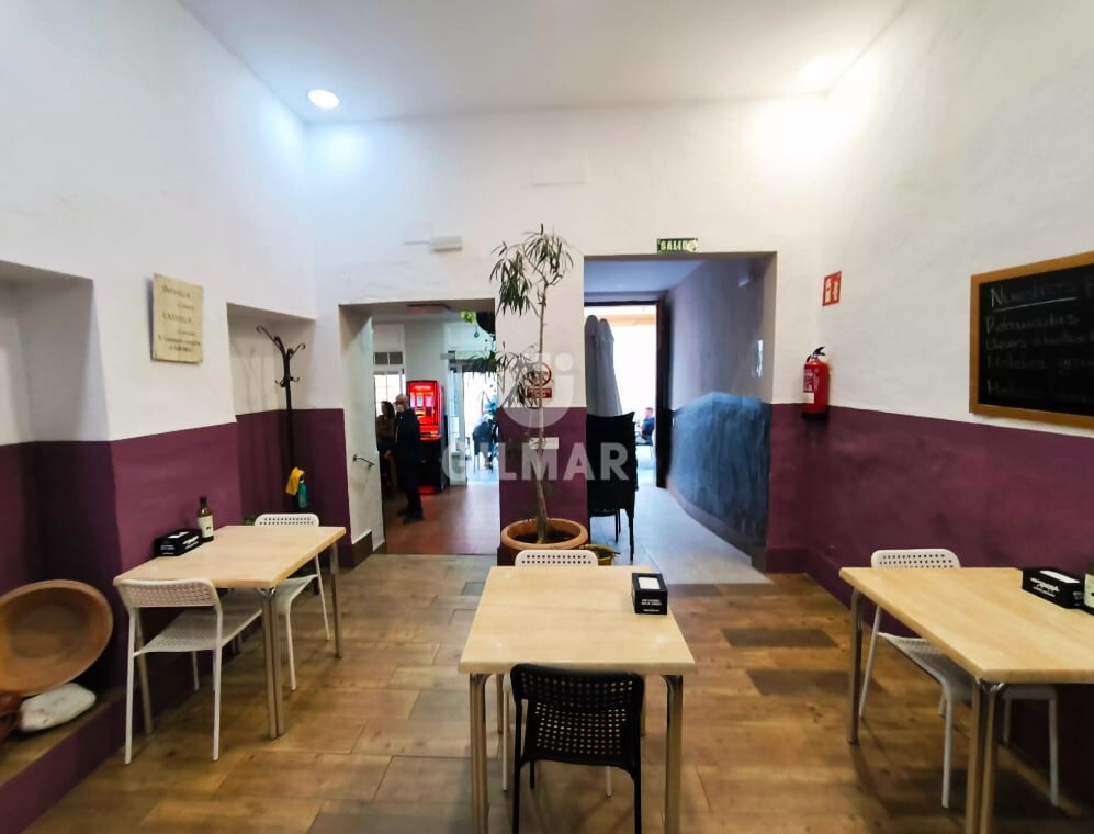 Puerto Real, CAD 11510 - - - Interior Photo - Image 2 of 6