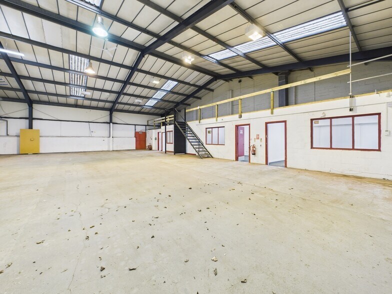 Woodlands Dr, Dyce to rent - Building Photo - Image 2 of 4