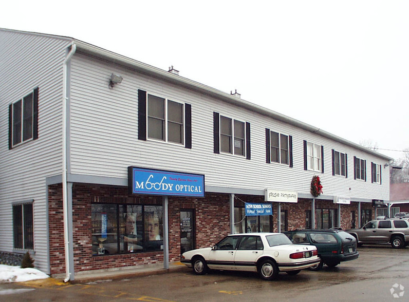 25 W Union St, Ashland, MA for rent - Building Photo - Image 2 of 5