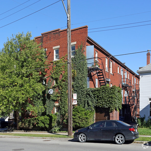 41-43 Albert St, Hamilton, ON for sale - Building Photo - Image 3 of 7