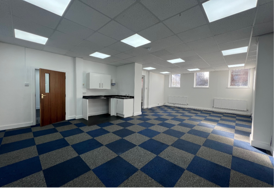 53-57 London Rd, Markyate to rent Interior Photo- Image 1 of 3