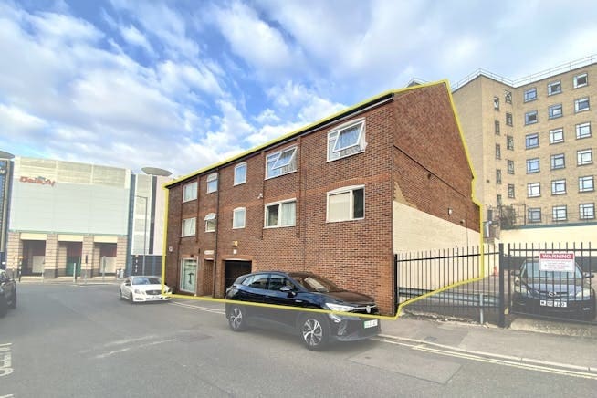17-19 New Bedford Rd, Luton for sale - Building Photo - Image 2 of 2