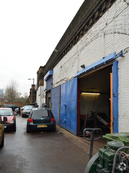 284-304 Jewell St, London to rent - Building Photo - Image 3 of 17