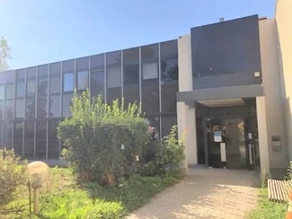 More details for Rue Pierre Curie, Plaisir - Industrial for Sale