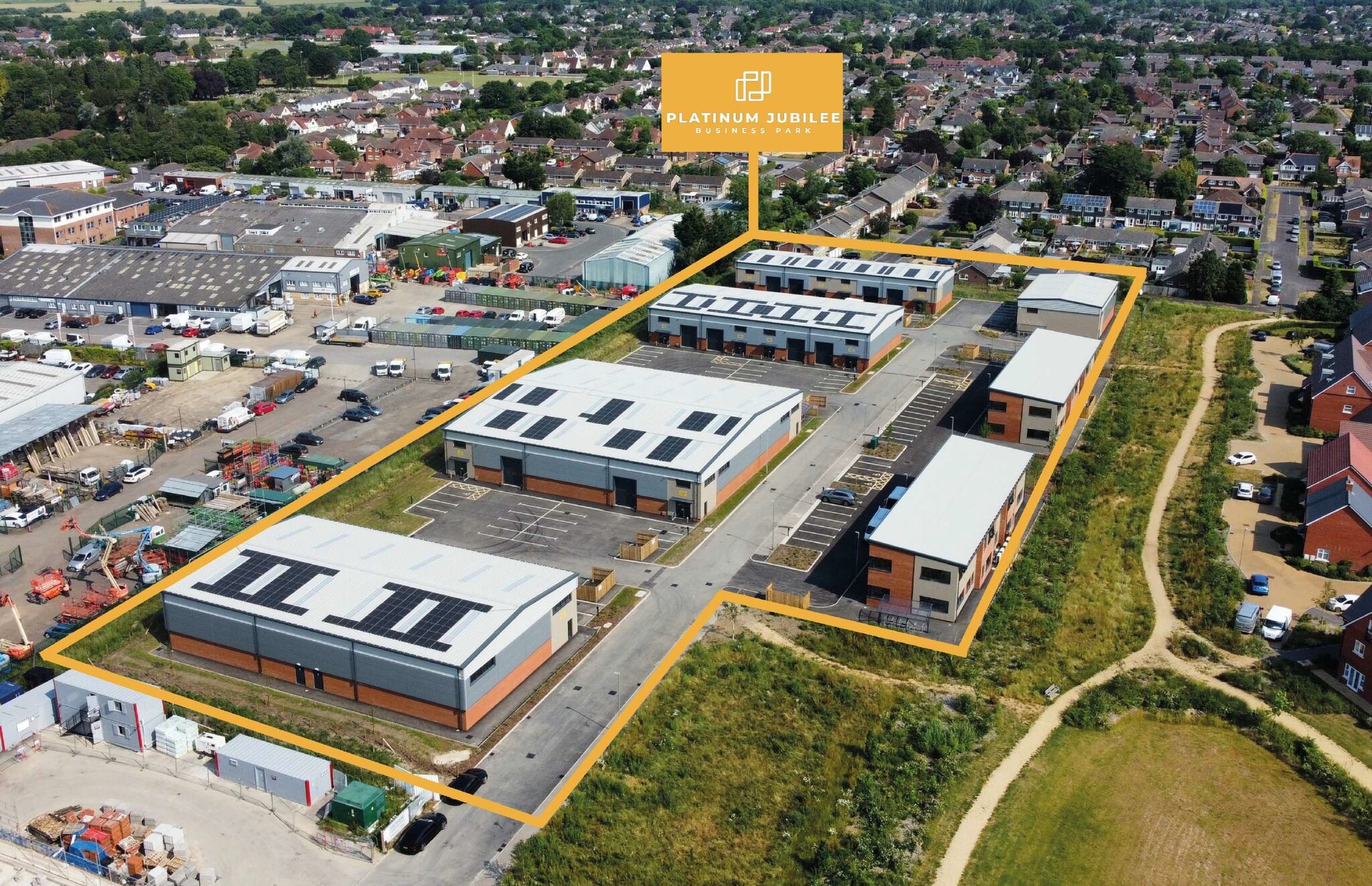 Hopclover Way, Ringwood to rent Building Photo- Image 1 of 6