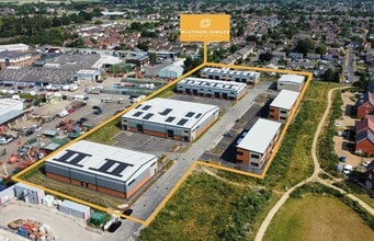 Hopclover Way, Ringwood to rent Building Photo- Image 1 of 6