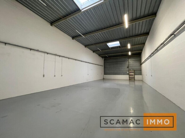 Industrial in Chilly-Mazarin to rent - Interior Photo - Image 2 of 8