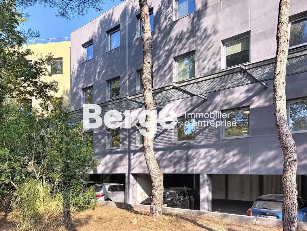 Office in SOPHIA ANTIPOLIS to rent Building Photo- Image 1 of 10