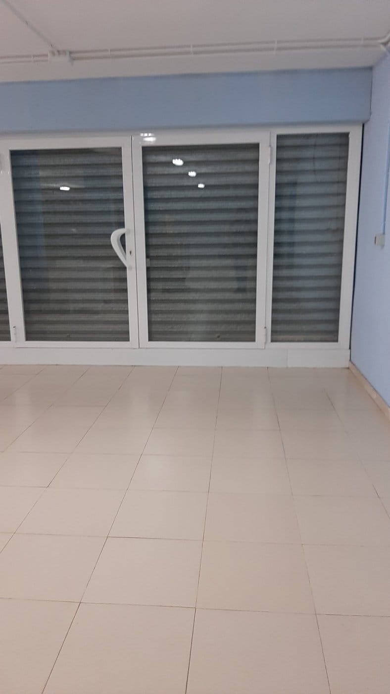 Retail in Vilanova del Camí, Barcelona to rent Interior Photo- Image 1 of 17