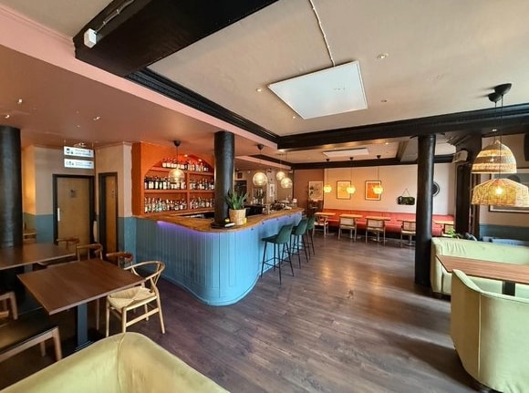 39 Broughton St, Edinburgh to rent - Interior Photo - Image 3 of 7