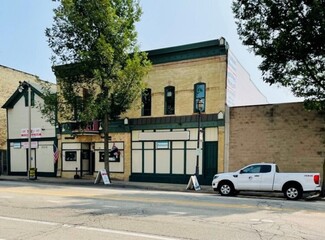 More details for Multiple Retail Buildings w/ Parking Lot – for Sale, Milwaukee, WI