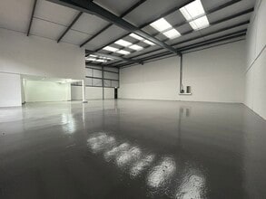 Park Farm Rd, Folkestone to rent Interior Photo- Image 2 of 7