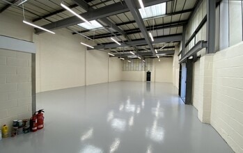 High St, Redbourn to rent Interior Photo- Image 2 of 2