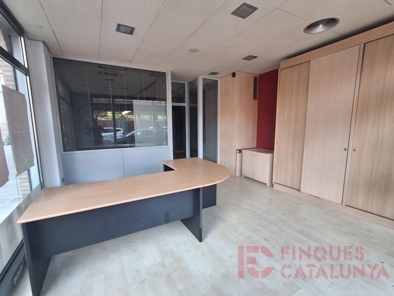Carrer Castell de Perelada, 18, Girona, GER 17003 - Unit Pt 02 -  - Interior Photo - Image 2 of 13