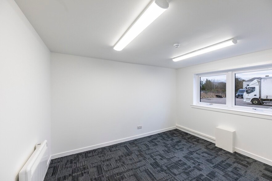 6 Wellheads Crescent, Aberdeen to rent - Building Photo - Image 3 of 20