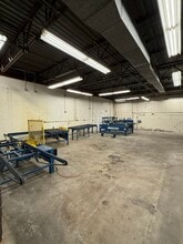 50 Minnesota Ave, Warwick, RI to rent Interior Photo- Image 1 of 10