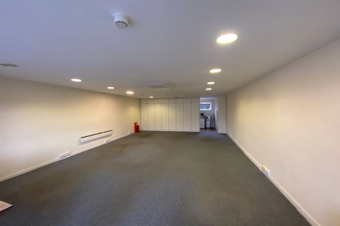 Blakey Rd, Salisbury to rent Interior Photo- Image 1 of 1