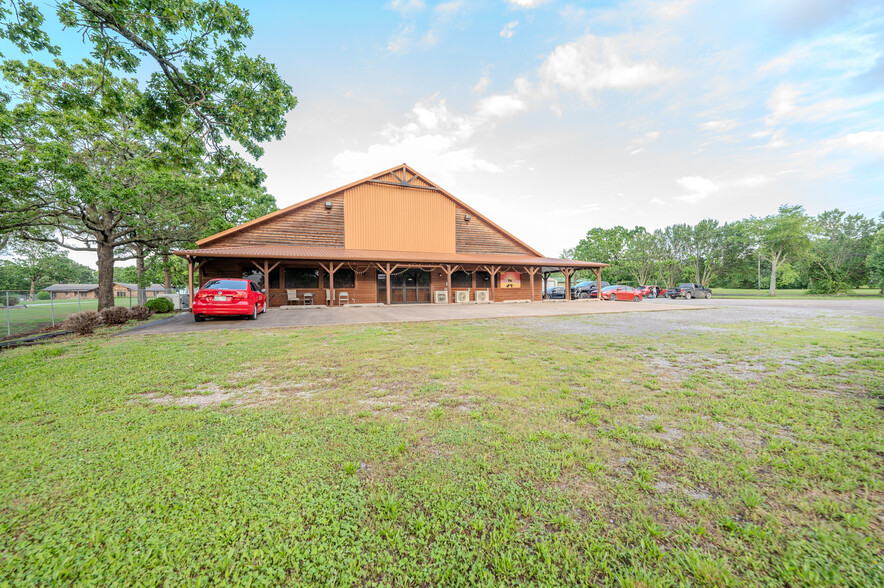 15188 Highway 82, Tahlequah, OK for sale - Building Photo - Image 3 of 51