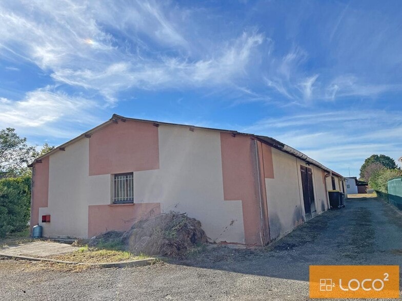 162 Route De Toulouse, Cugnaux to rent - Building Photo - Image 2 of 10
